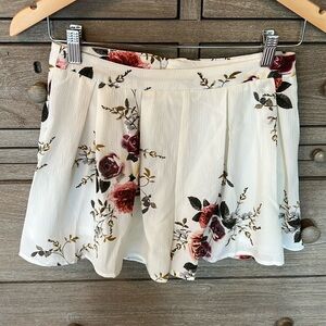 Missguided Floral Print High Waisted Shorts